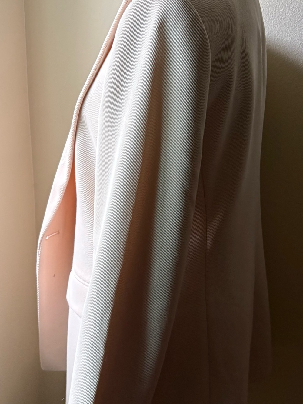 Ann Taylor Cream Double-Breasted Suit Jacket - Picture 4 of 7